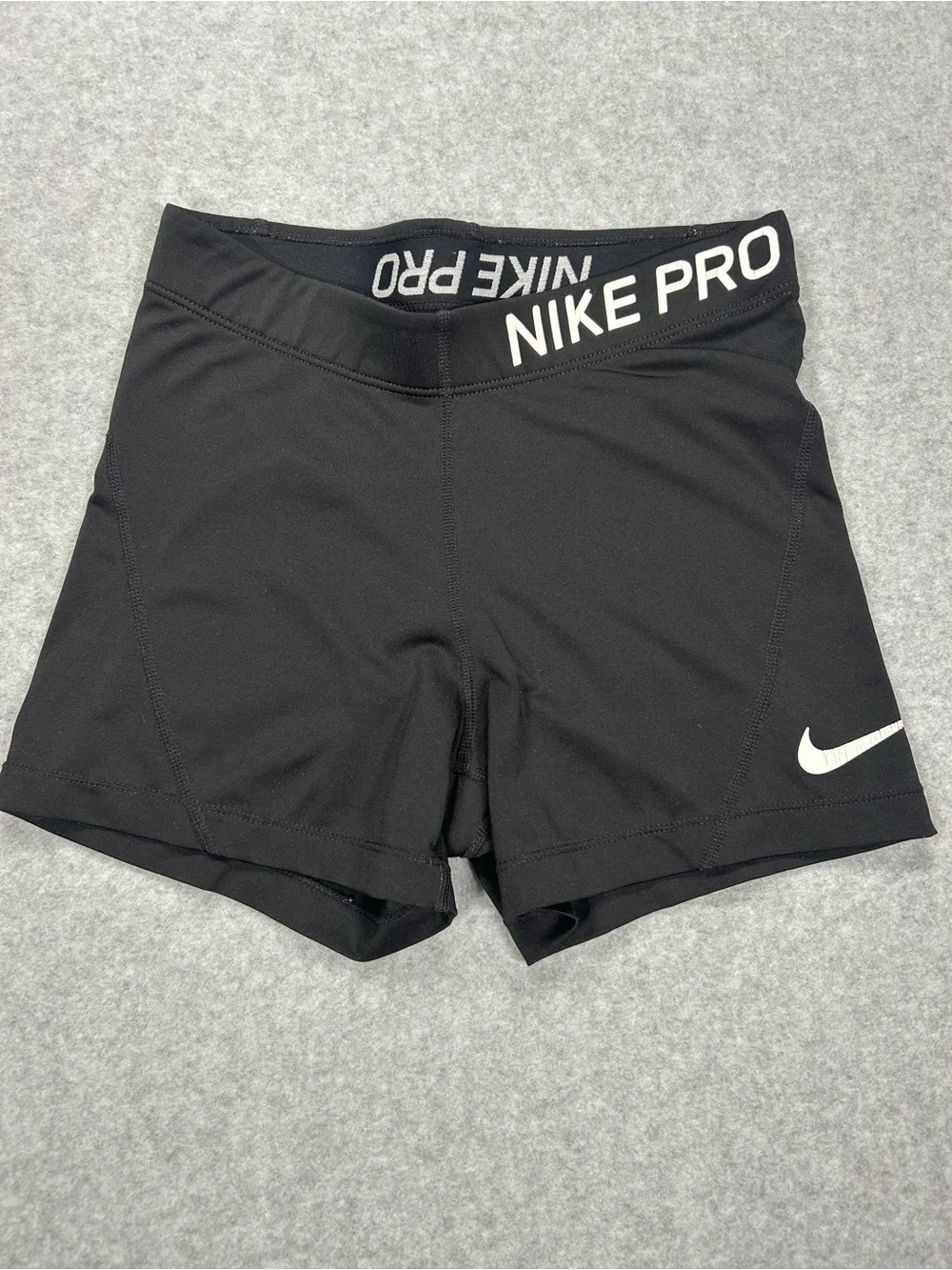 Nike Black Pro Shorts - Picture 2 of 6